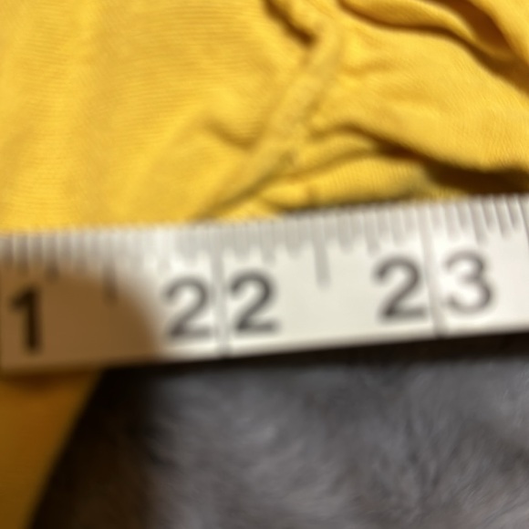 Ruffle Short Sleeves Yellow Peplum Top - Picture 7 of 11